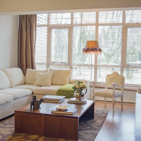 Blanco Apartment